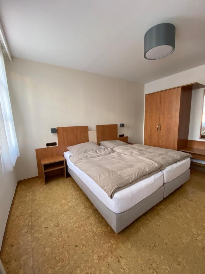 Hotel Gold'Ne Krone 오펜하임 외부 사진