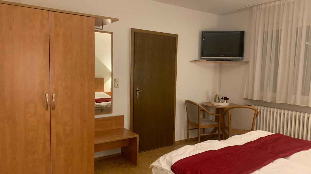 Hotel Gold'Ne Krone 오펜하임 외부 사진